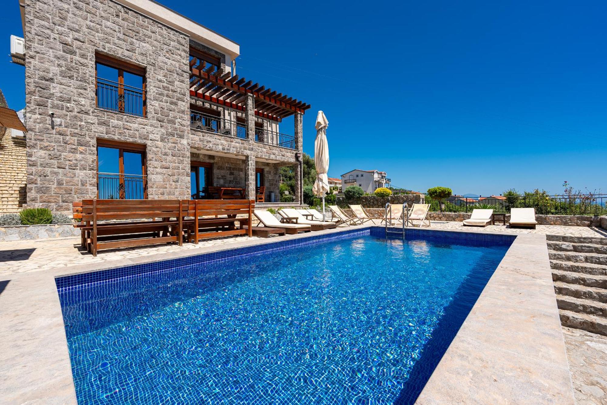 Appartement Presidente Budva