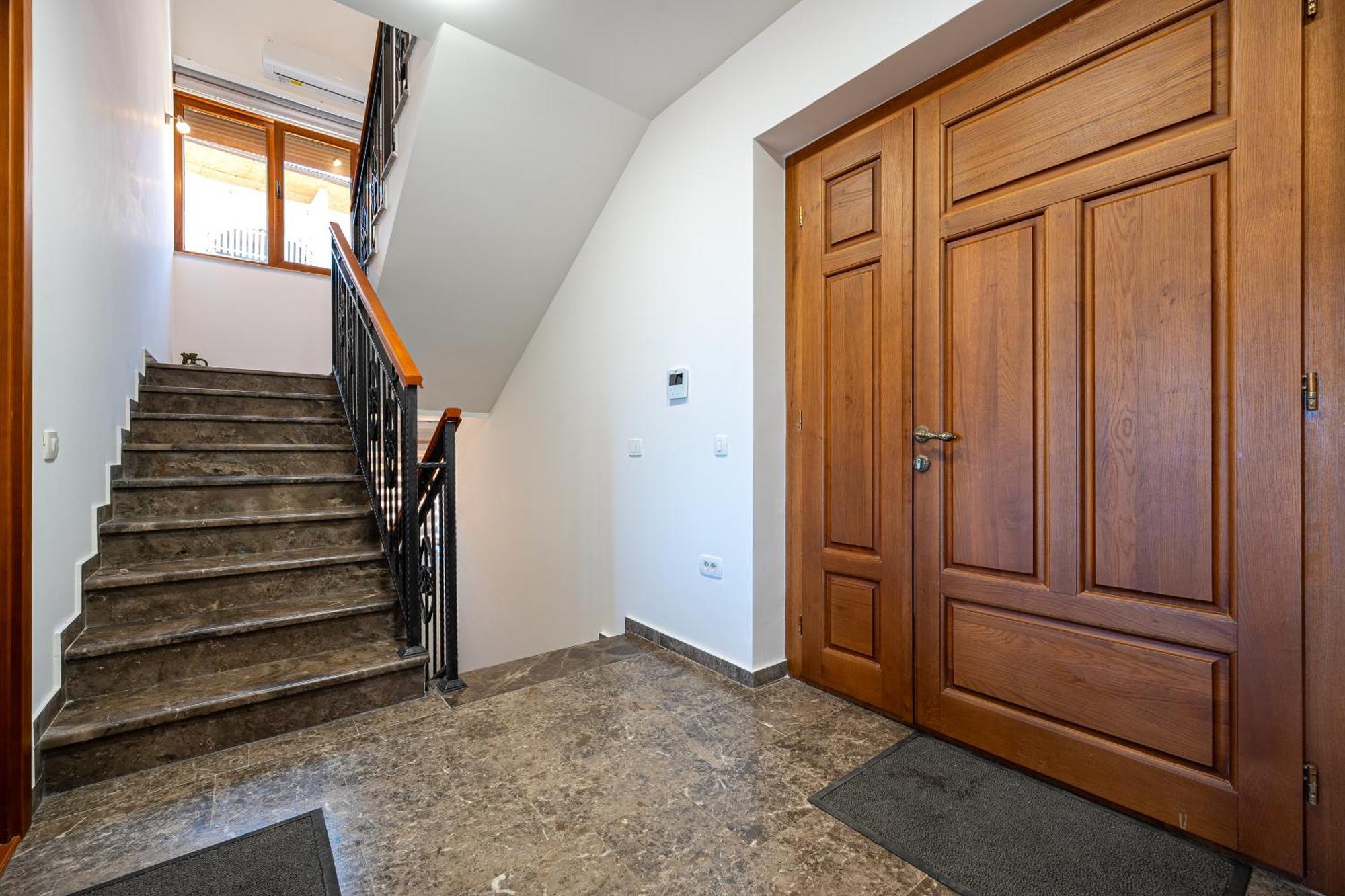 Appartement Presidente Budva